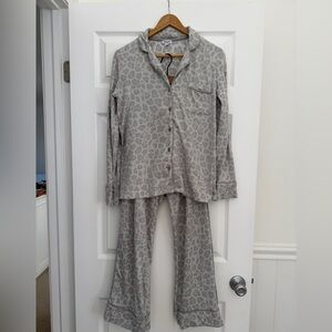 Splendid Gray Leopard Print Pajama Set, Size - Small